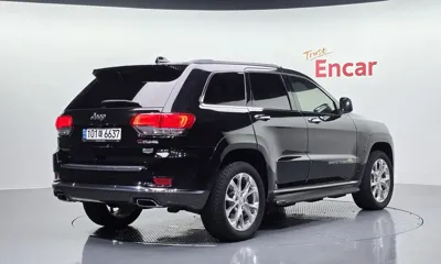 Jeep Cherokee 2021, 32947 км, за 23069.82 USD
