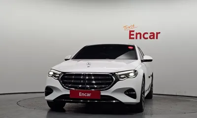 Mercedes-Benz E-Class 2025, 8953 км, за 46798.4 USD