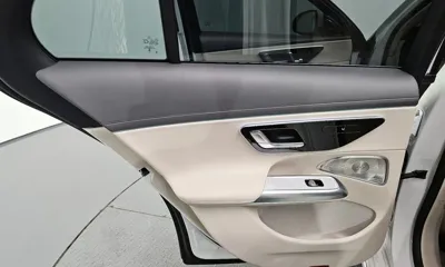 Mercedes-Benz E-Class 2025, 8953 км, за 46798.4 USD - фото 25