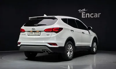 Hyundai Santafe 2018, 144596 км, за 8008.4 USD