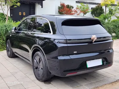 Li Auto Li L6 2025, 17000 км, за 27927.65 USD