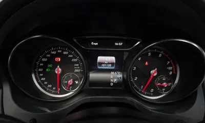 Mercedes-Benz CLA-Class 2017, 101135 км, за 7870.55 USD - фото 8