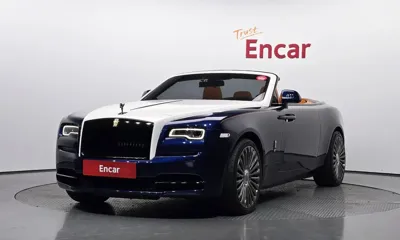 Rolls-Royce Dawn · 2017 год