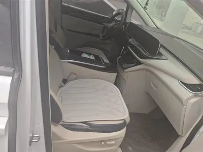 Buick GL8 2020, 132700 км, за 21335.67 USD - фото 8