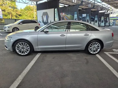 Audi A6 2012, 142700 км, за 3413.42 USD