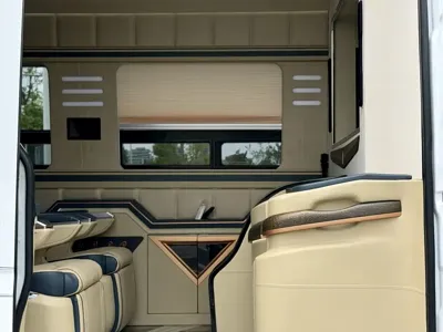 Mercedes-Benz Sprinter 2017, 77000 км, за 42053.08 USD - фото 8