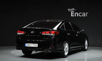 Hyundai Sonata 2019, 105615 км, за 6761.19 USD