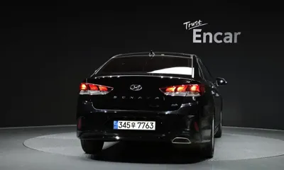 Hyundai Sonata 2019, 105615 км, за 6761.19 USD