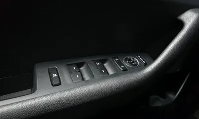 Hyundai Sonata 2019, 105615 км, за 6761.19 USD - фото 17