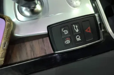 Land Rover Discovery Sport New Energy 2021, 86500 км, за 18402 USD - фото 23