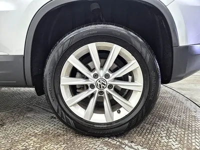 Volkswagen Tiguan 2014, 169976 км, за 3838.15 USD - фото 18