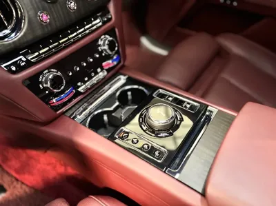 Rolls-Royce Ghost 2022, 16000 км, за 242221.35 USD - фото 10