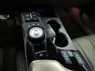 Kia K8 2022, 76401 км, за 15930.74 USD - фото 10