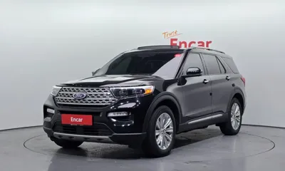 Ford Explorer · 2021 год