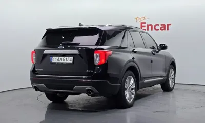 Ford Explorer 2021, 54974 км, за 18823.92 USD