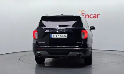 Ford Explorer 2021, 54974 км, за 18823.92 USD