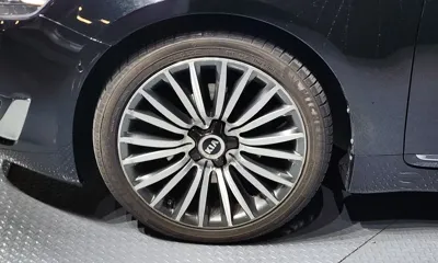 Kia K7 2013, 106419 км, за 4426.82 USD