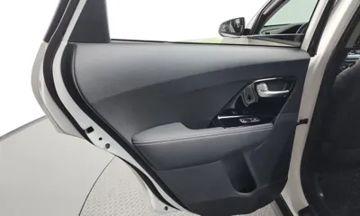 Kia Niro 2022, 20753 км, за 17133.56 USD - фото 25