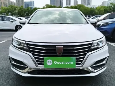 Roewe 荣威i6经典 2020, 86800 км, за 3990.96 USD