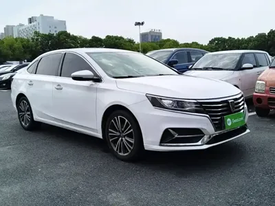 Roewe 荣威i6经典 2020, 86800 км, за 3990.96 USD