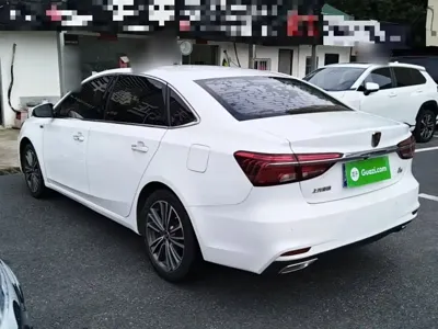 Roewe 荣威i6经典 2020, 86800 км, за 3990.96 USD
