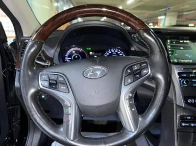 Hyundai Grandeur 2016, 284251 км, за 2732.24 USD - фото 8