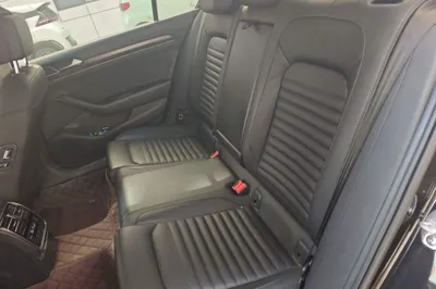 Volkswagen Magotan 2019, 82500 км, за 15072 USD - фото 20