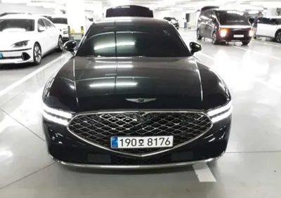 Genesis G90 · 2022 год