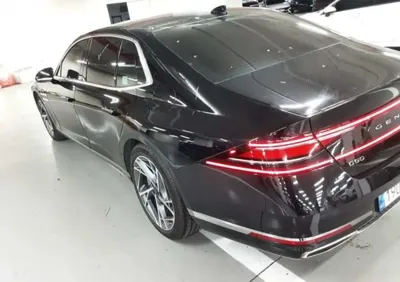 Genesis G90 2022, 119905 км, за 6301.69 USD - фото 9