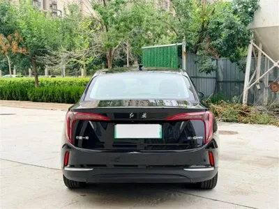 Hongqi Hongqi E-QM5 2024, 35000 км, за 10004.51 USD - фото 8