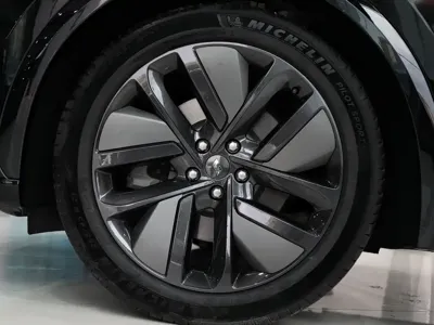 Li Auto Li L7 2024, 40000 км, за 34625.5 USD