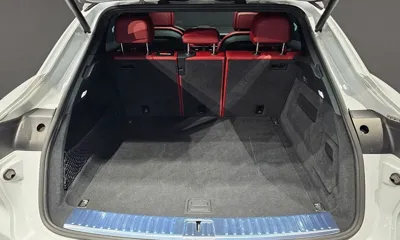Porsche Cayenne 2020, 64373 км, за 49225.42 USD - фото 20