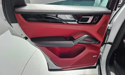 Porsche Cayenne 2020, 64373 км, за 49225.42 USD - фото 25