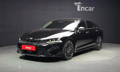 Kia K5 · 2021 год