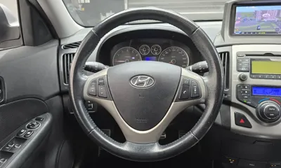 Hyundai i30 2010, 89375 км, за 2710.21 USD - фото 14