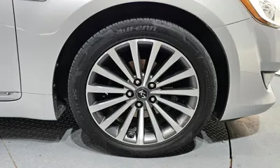 Kia K7 2010, 149154 км, за 2101.94 USD