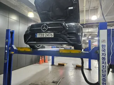 Mercedes-Benz E-Class · 2023 год