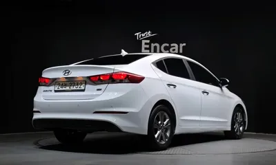 Hyundai Avante 2016, 145225 км, за 5185.77 USD