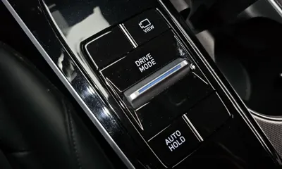 Hyundai Sonata 2020, 39372 км, за 8473.46 USD - фото 18