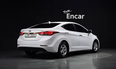 Hyundai Avante 2015, 108208 км, за 4160.44 USD