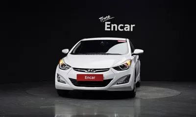 Hyundai Avante 2015, 108208 км, за 4160.44 USD