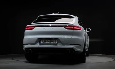 Porsche Cayenne 2023, 37932 км, за 86970.73 USD