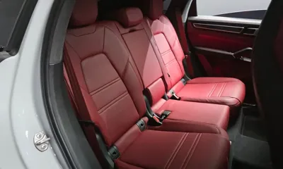 Porsche Cayenne 2023, 37932 км, за 86970.73 USD - фото 11