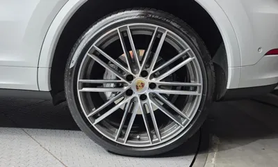 Porsche Cayenne 2023, 37932 км, за 86970.73 USD - фото 21