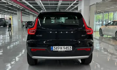 Volvo XC40 2025, 1622 км, за 28000.25 USD