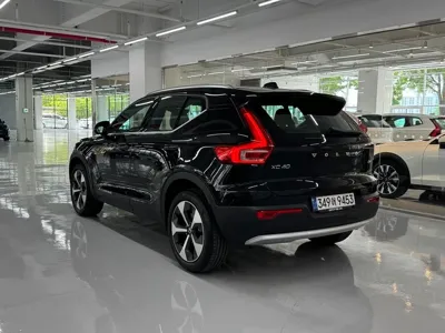 Volvo XC40 2025, 1622 км, за 28000.25 USD - фото 16