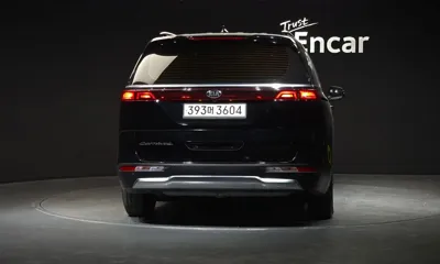 Kia Canival 2021, 82784 км, за 16256.84 USD