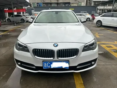 BMW 5 Series 2014, 160000 км, за 7769.13 USD