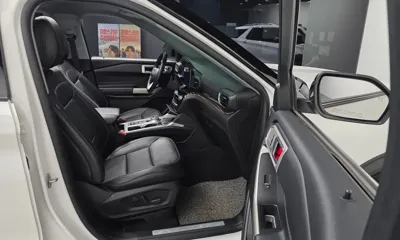 Ford Explorer 2022, 57208 км, за 19692.79 USD - фото 26
