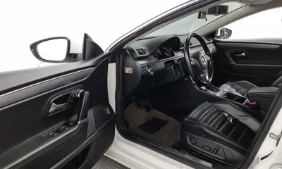 Volkswagen CC 2013, 104138 км, за 4926.43 USD - фото 10